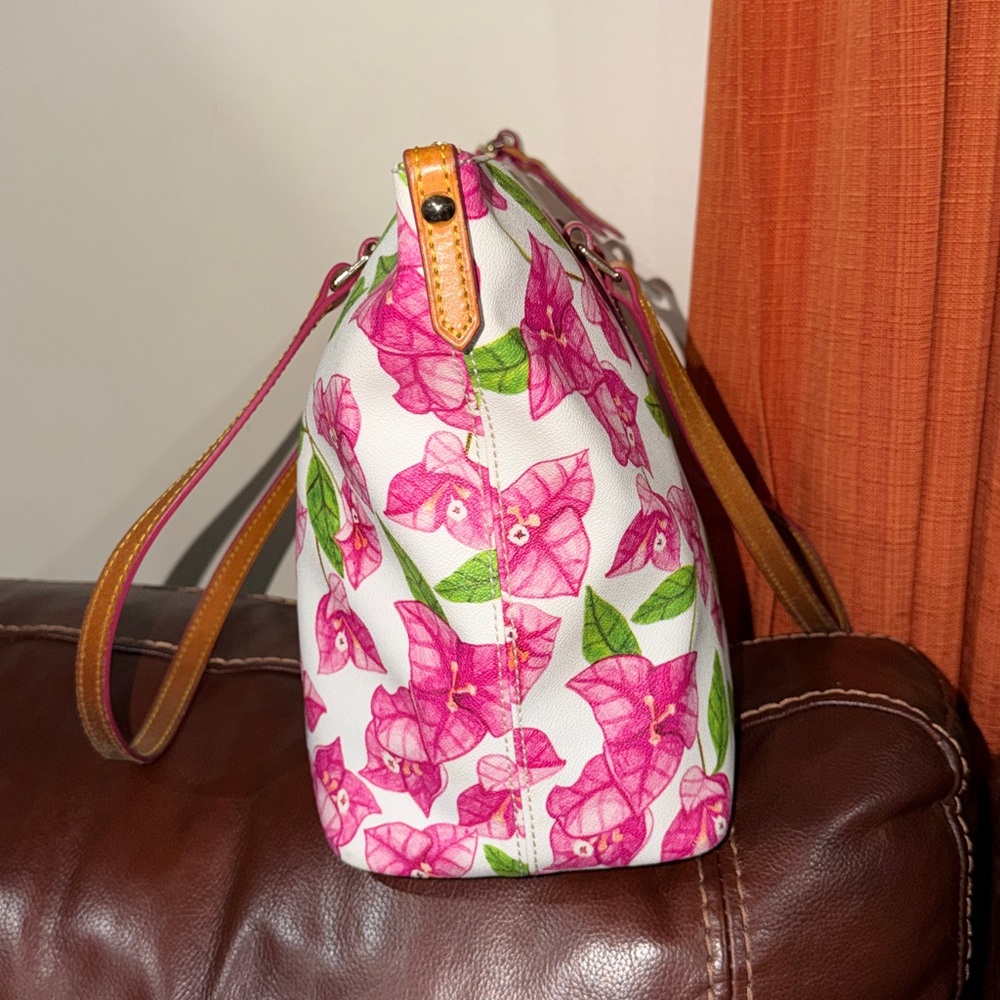 SOLD🔥🔥🔥Dooney & Bourke Pink Floral Zip Top Tote Shoulder Bag - Picture 2 of 14
